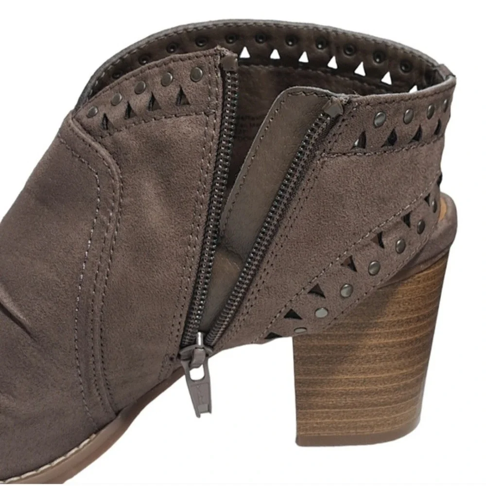 Sonoma women size